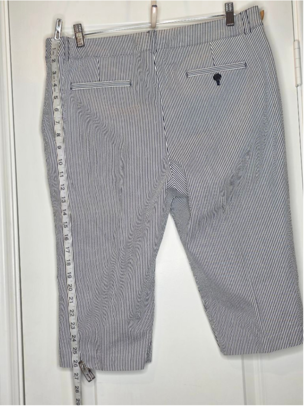 Jones New York Sport Striped Bermuda Shorts White Navy Women’s Size 14 - Picture 4 of 6